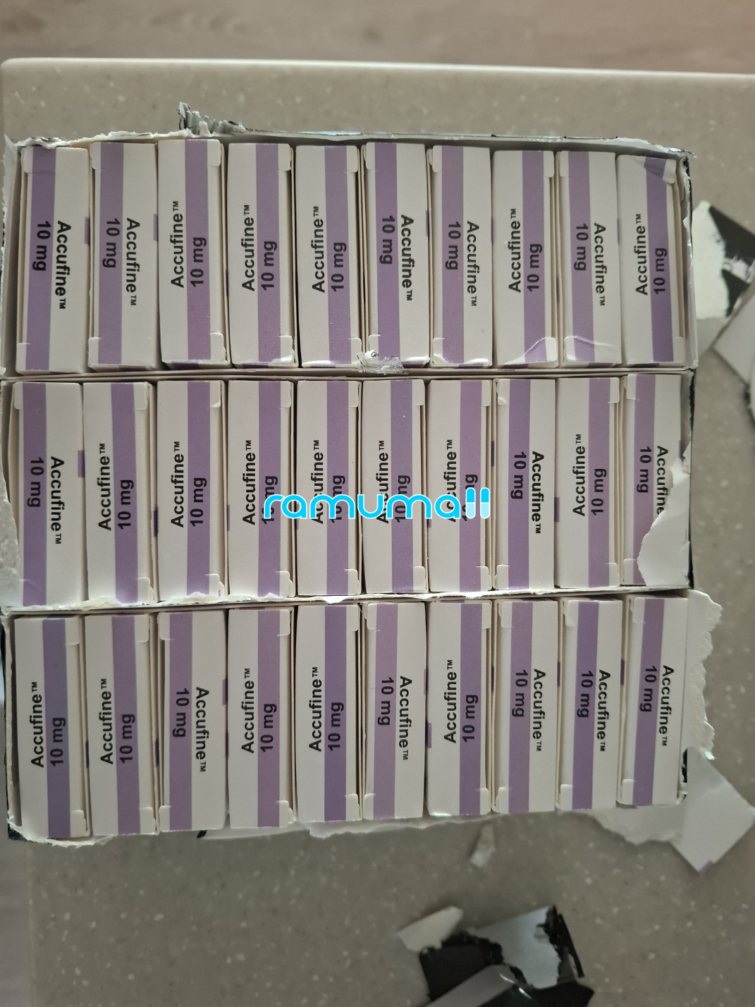 아큐파인 (이소트레티노인) 10mg 직구 후기